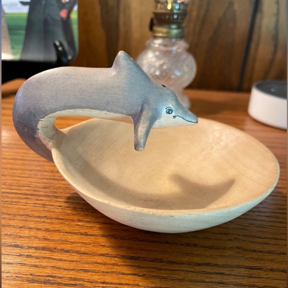 Vintage wooden dolphin bowl!
